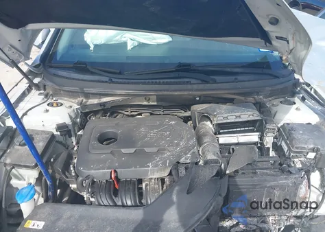 2016 Hyundai Sonata Se z USA, uszkodzony, nr VIN 5NPE24AF8GH295520